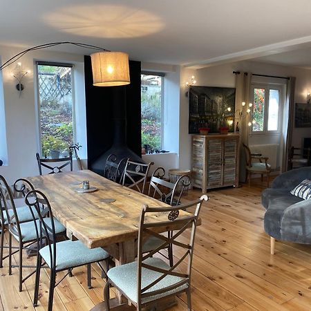 Villa Les Terrasses Dans La Nature Avec Piscine A 2 Pas De Lyon, Metro A 15Mn A Pied Pour Lyon Centre En 10Mn Ou Bus A 300M Pour Lyon Centre Oullins Bagian luar foto