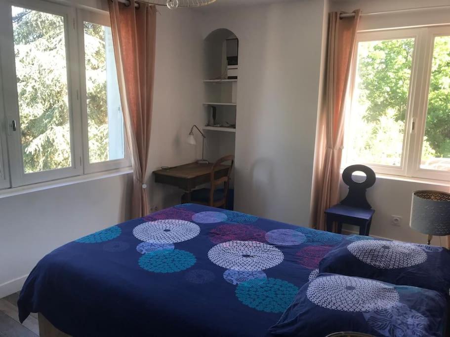 Villa Les Terrasses Dans La Nature Avec Piscine A 2 Pas De Lyon, Metro A 15Mn A Pied Pour Lyon Centre En 10Mn Ou Bus A 300M Pour Lyon Centre Oullins Bagian luar foto