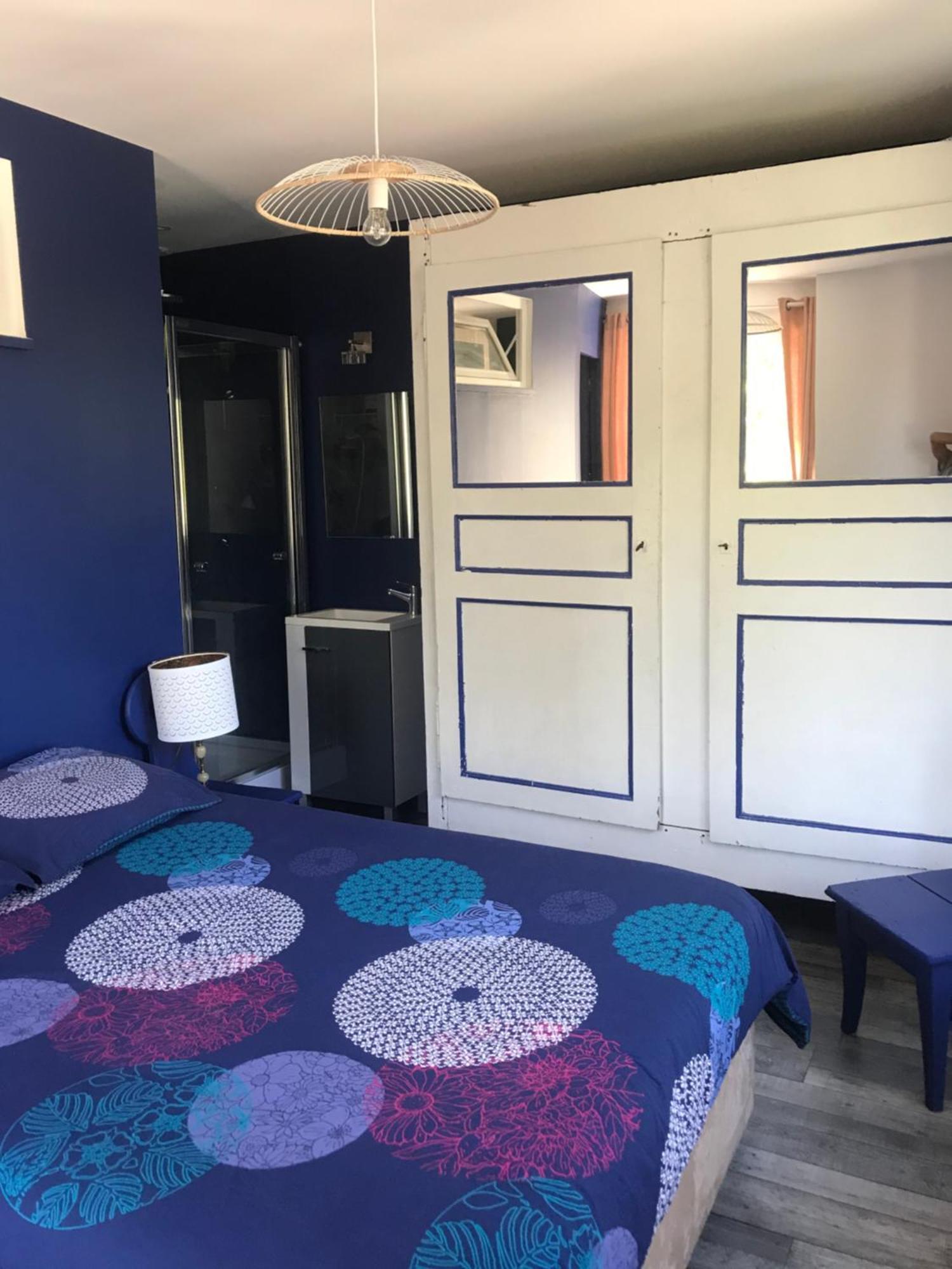 Villa Les Terrasses Dans La Nature Avec Piscine A 2 Pas De Lyon, Metro A 15Mn A Pied Pour Lyon Centre En 10Mn Ou Bus A 300M Pour Lyon Centre Oullins Bagian luar foto